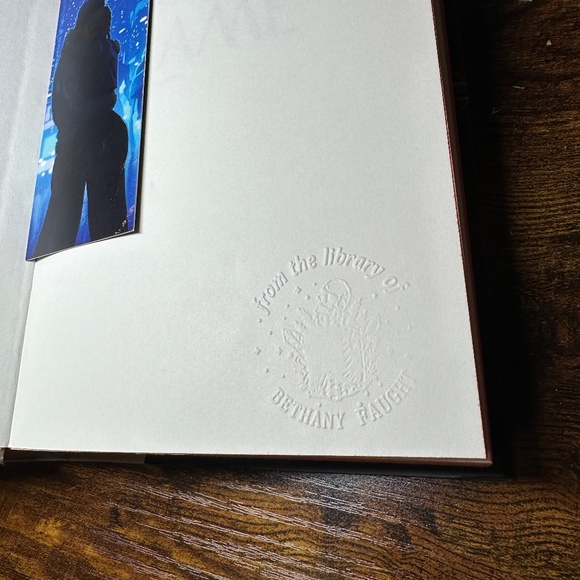 FairyLoot February 2021 This Golden Flame by Emily Victoria - Picture 8 of 8